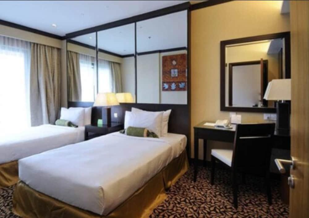 Micasa All Suites Hotel Kuala Lumpur Exterior foto Deluxe Room