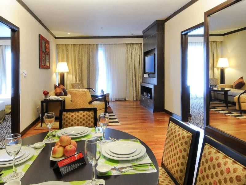 Micasa All Suites Hotel Kuala Lumpur Exterior foto A typical apartment