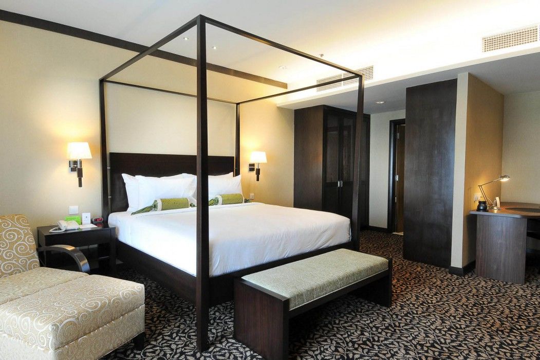 Micasa All Suites Hotel Kuala Lumpur Exterior foto A bedroom at the hotel